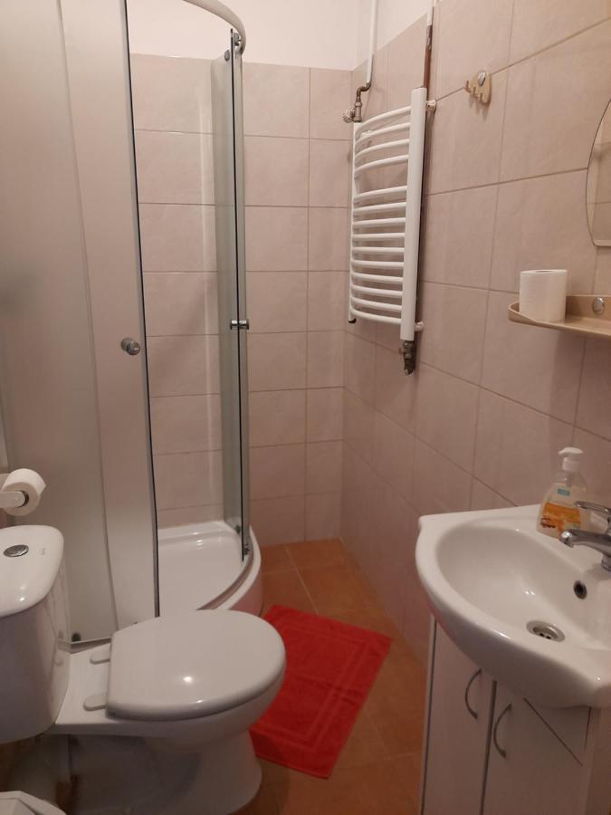Krakow Hostel ภายนอก รูปภาพ