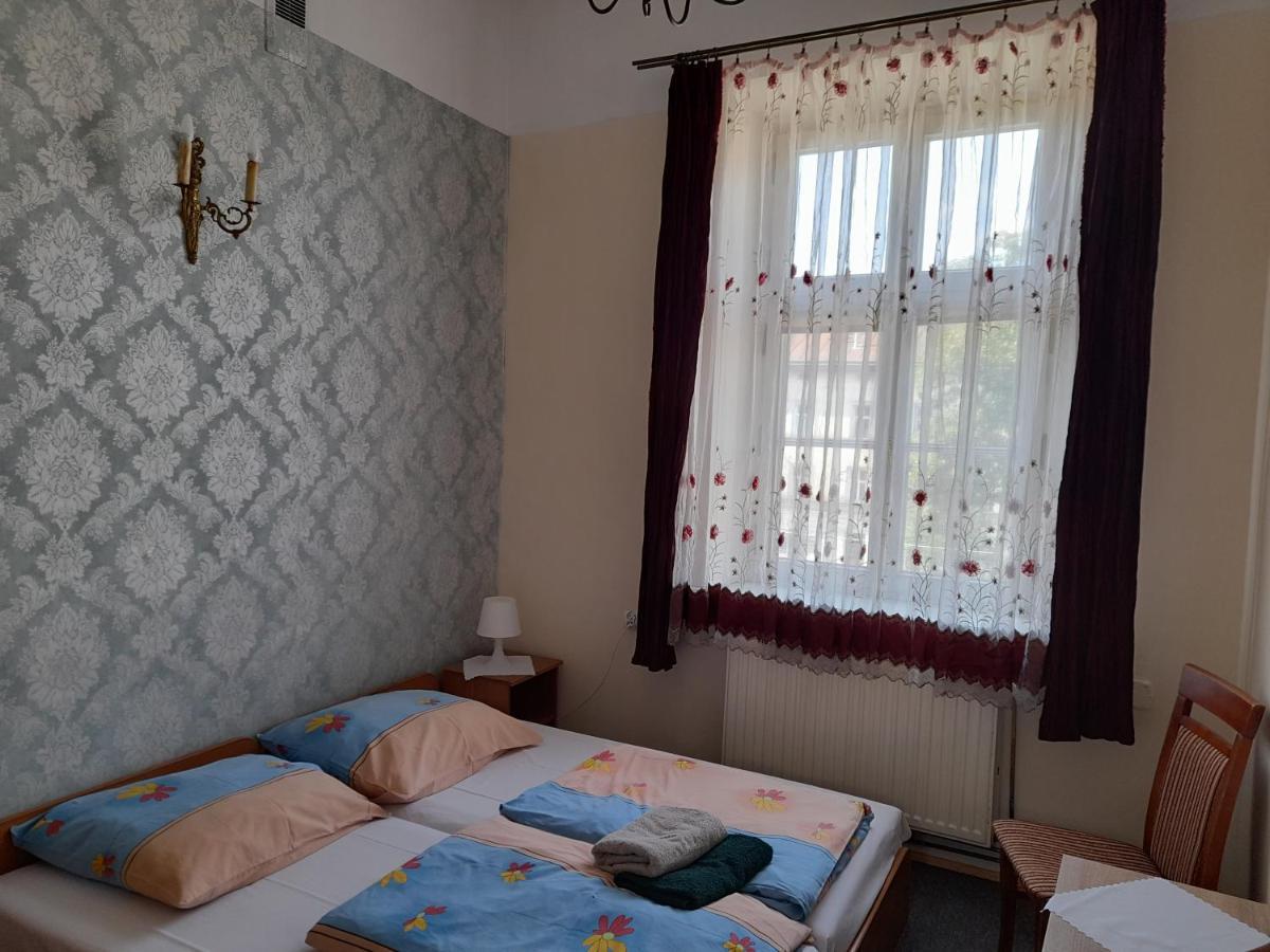 Krakow Hostel ภายนอก รูปภาพ